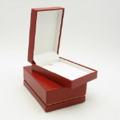 Red Skivertex Reveal Pendant Box